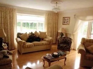 Glenmaroon House 3*
