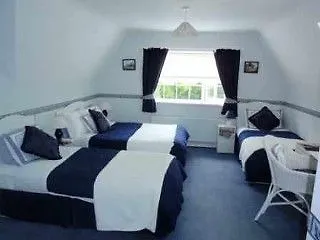 Hotel Glenmaroon House 3*